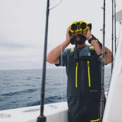 Aftco Barricade Elite Bib -AFTCO Shop MB30 lifestyle